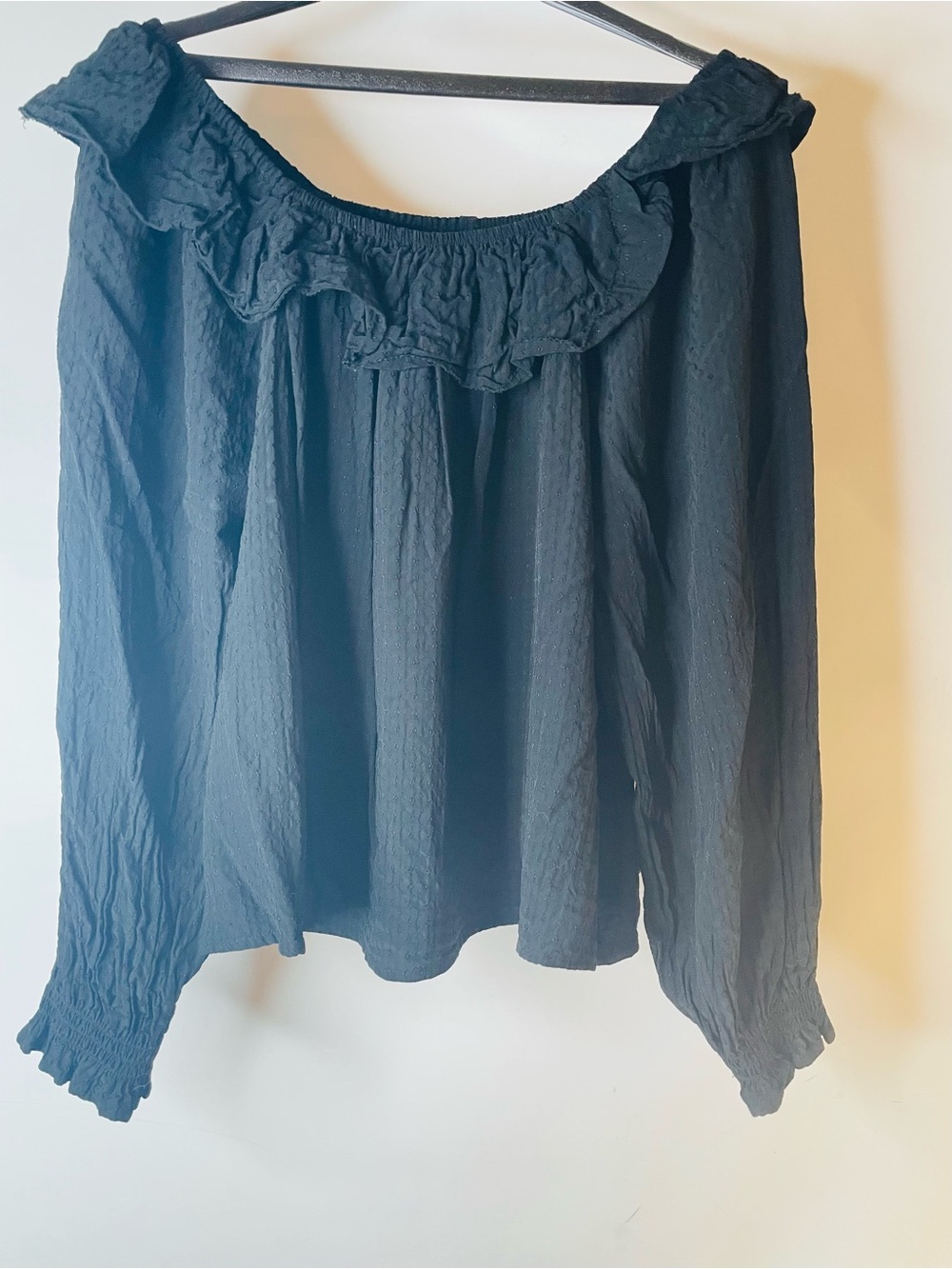 Knox Rose Black Off-Shoulder Ruffle Blouse Boho Baloon Sleeve.